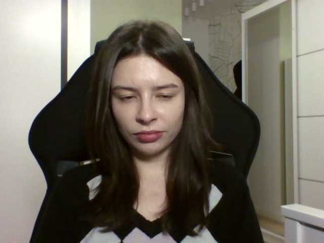 LariceHoney's BongaCams show and profile