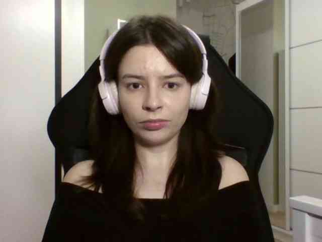 LariceHoney LariceHoney