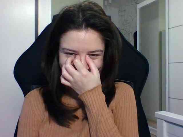 LariceHoney LariceHoney