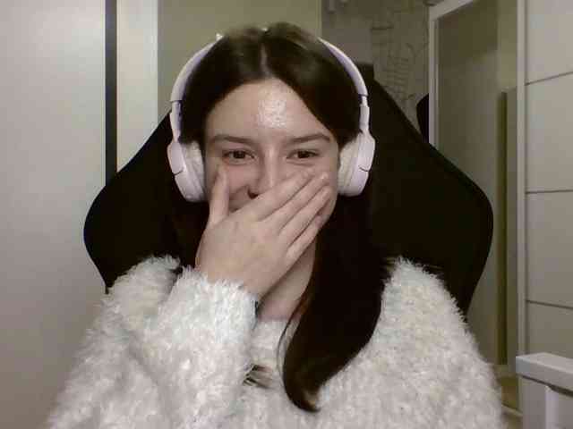 LariceHoney LariceHoney