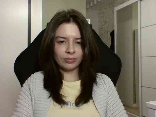 LariceHoney webcam