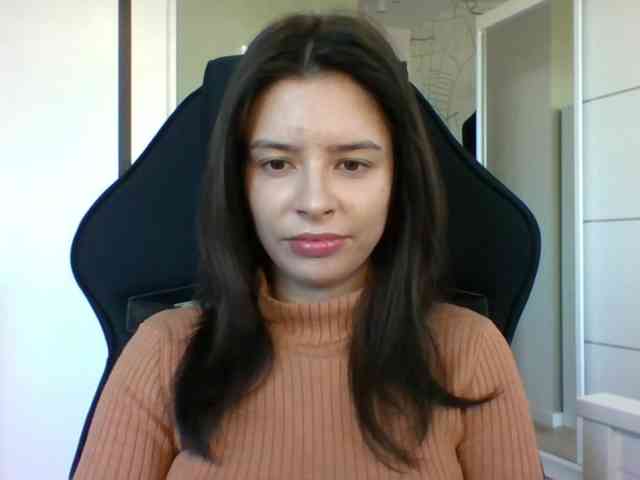 LariceHoney webcam