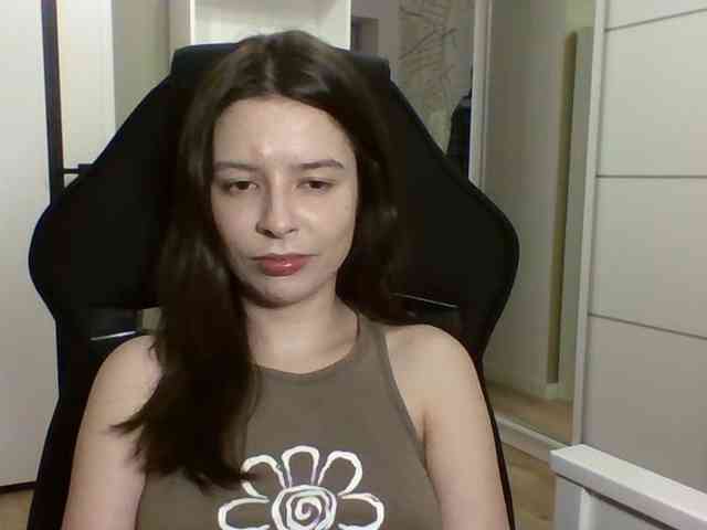 LariceHoney webcam