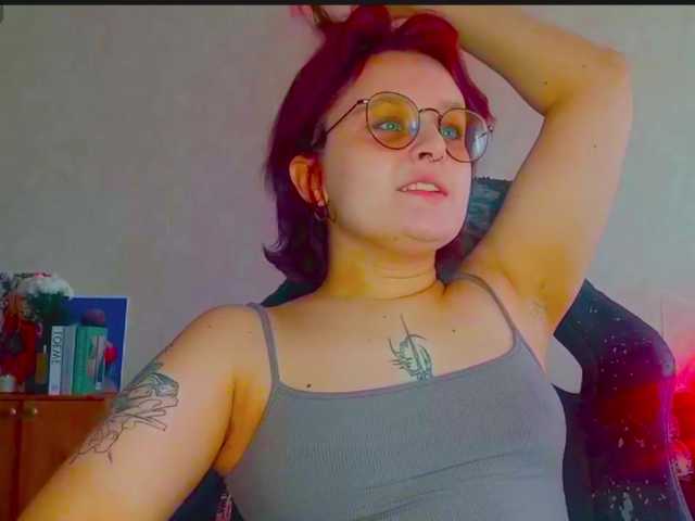 Meganmeow0's BongaCams show and profile