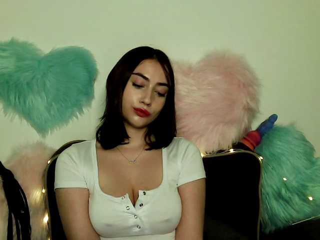 KaylaAmazing's BongaCams show and profile