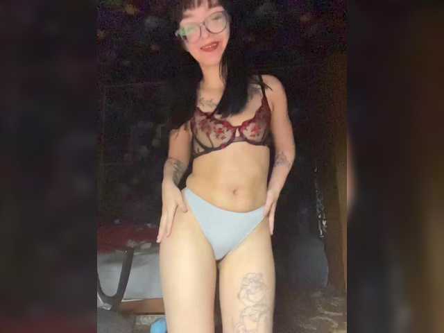 sweety441 – webcam model profile photo