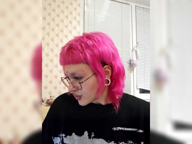 solyankaa's BongaCams show and profile