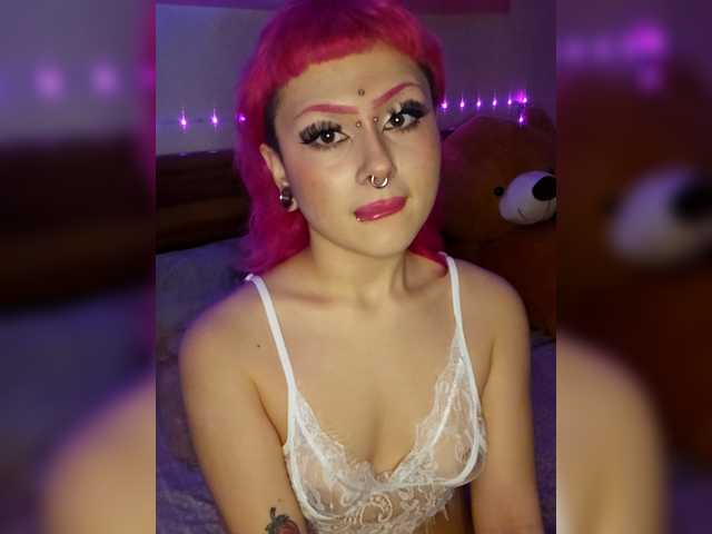 solyankaa's BongaCams show and profile