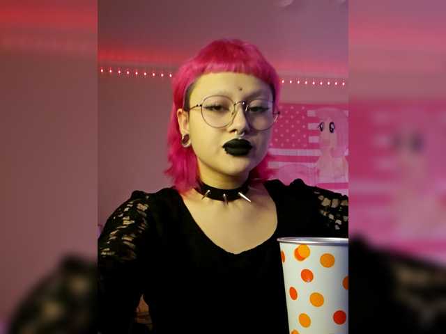 solyankaa's BongaCams show and profile