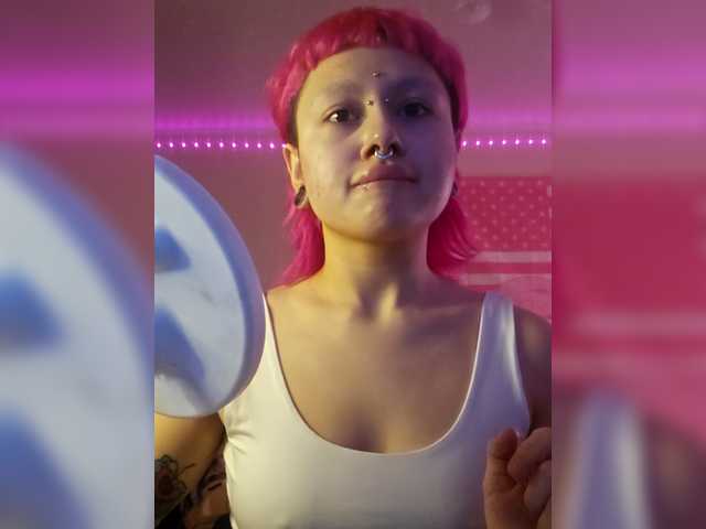 solyankaa's BongaCams show and profile