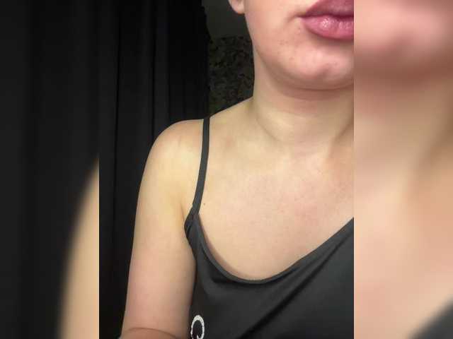 Liklik's BongaCams show and profile