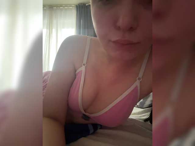 Liklik's BongaCams show and profile