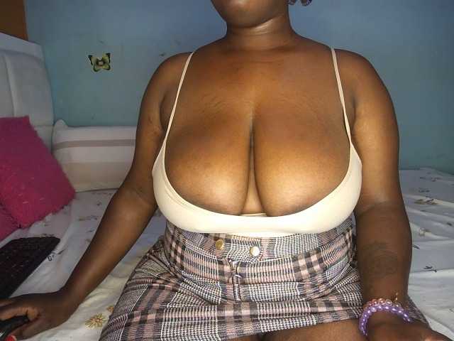 Spicydiva's BongaCams show and profile