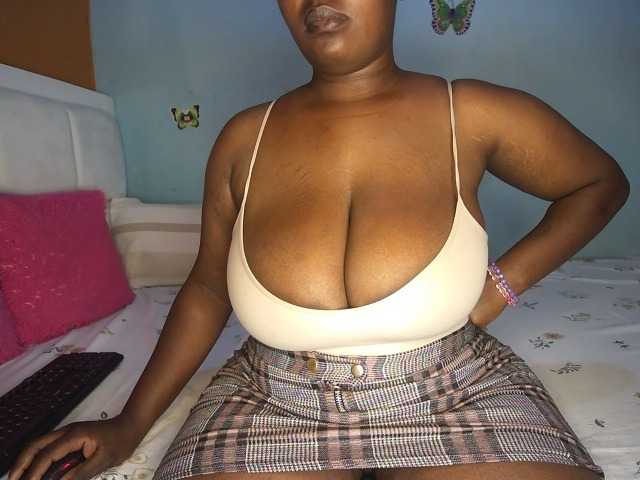 Spicydiva's BongaCams show and profile