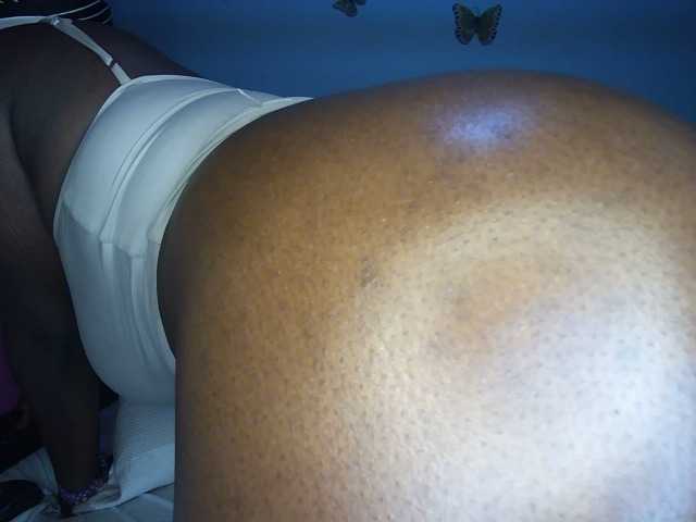 Spicydiva's BongaCams show and profile