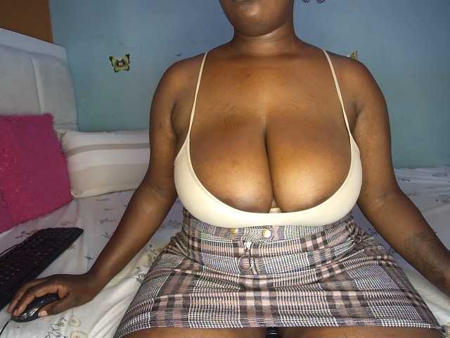 Spicydiva's BongaCams show and profile