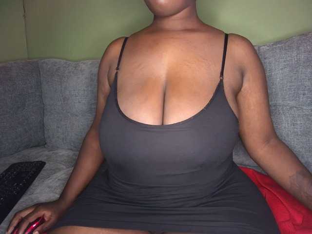 Spicydiva's BongaCams show and profile