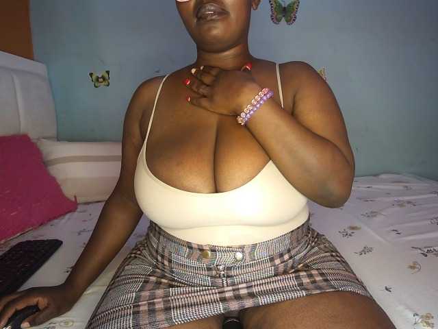 Spicydiva's BongaCams show and profile