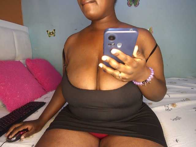 Spicydiva's BongaCams show and profile