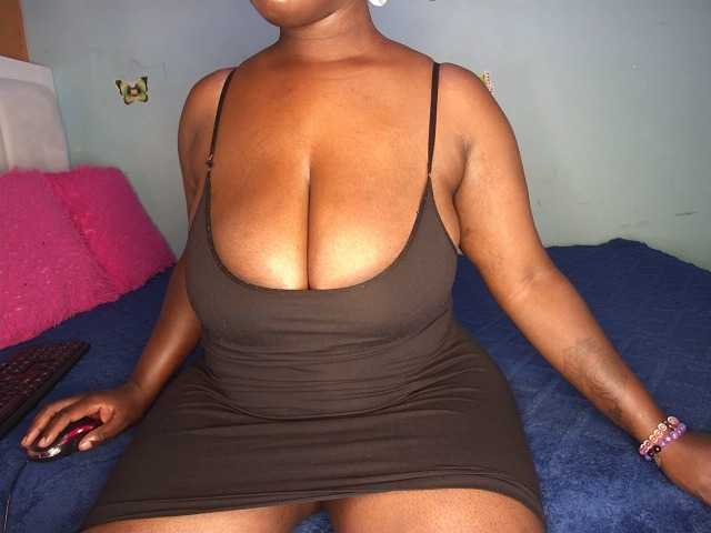 Spicydiva's BongaCams show and profile