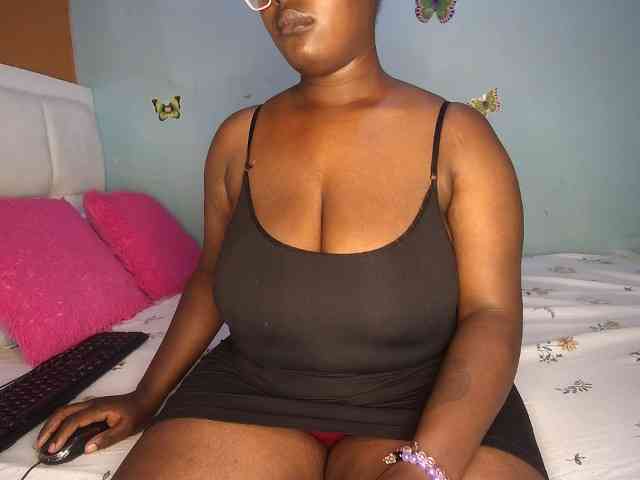 Spicydiva Live Webcam on BongaCams