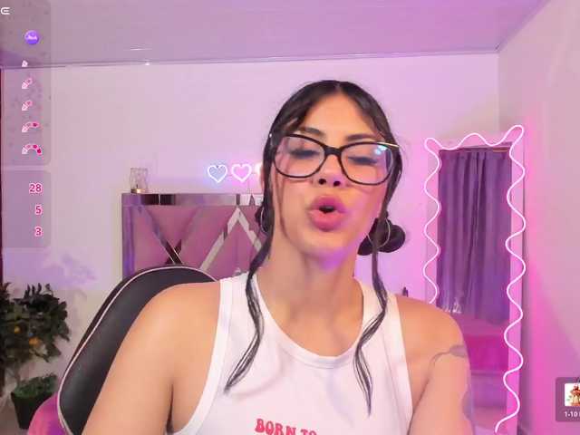 BABYVENU-TAY's BongaCams show and profile