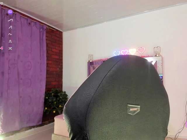 BABYVENU-TAY's BongaCams show and profile