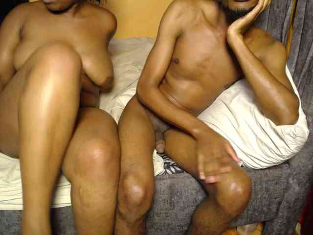 Wizzy_And_Jill webcam