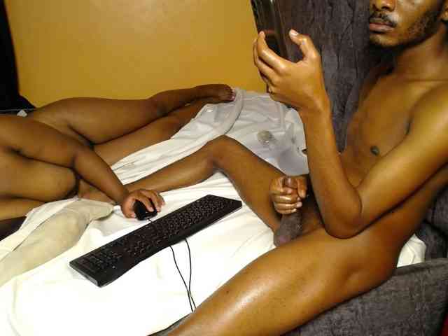 Wizzy_And_Jill webcam