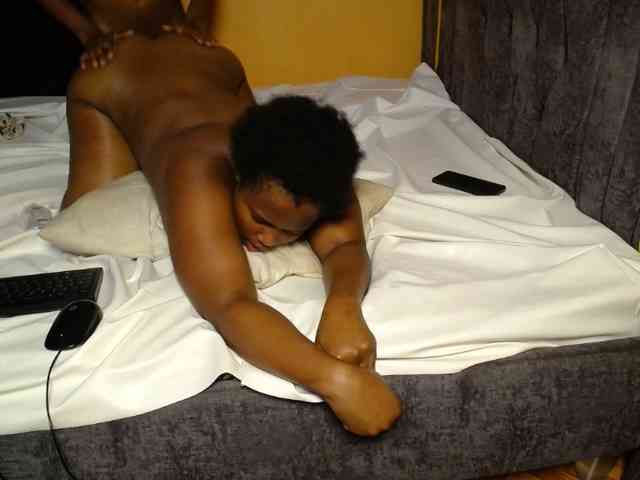 Wizzy_And_Jill webcam