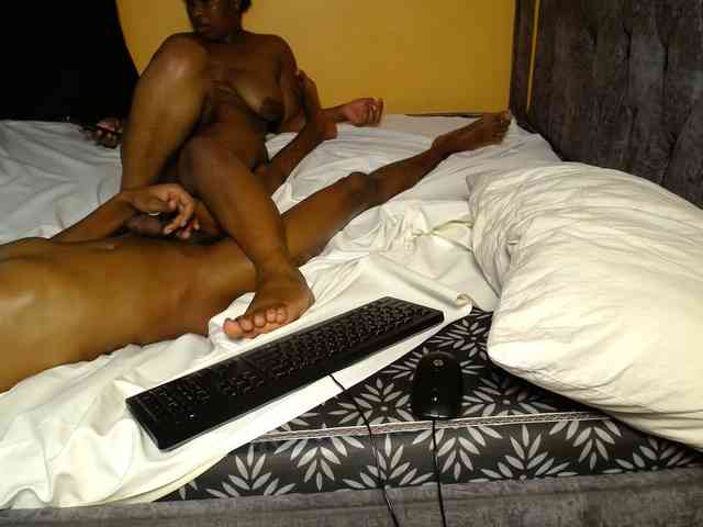 Wizzy_And_Jill webcam