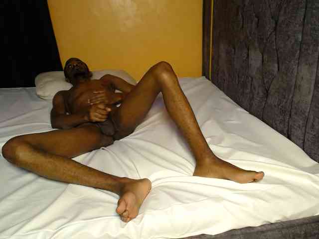 Wizzy_And_Jill webcam