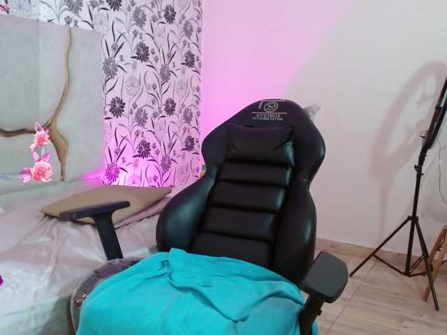 Nyx-tay's BongaCams show and profile