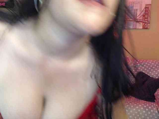 doll-soofiaahx webcam