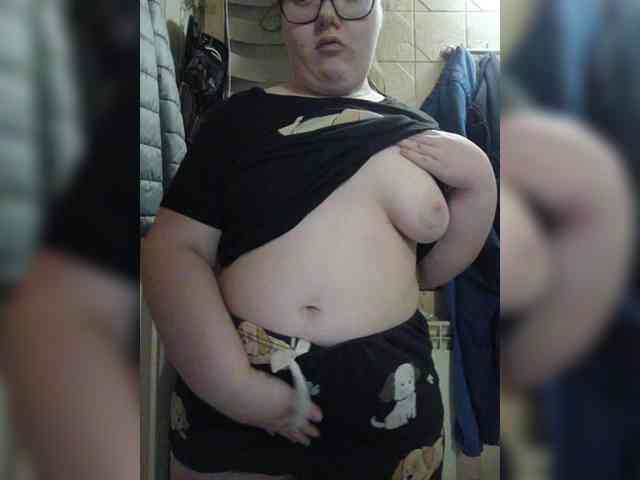 Hot2115 Live Webcam on BongaCams