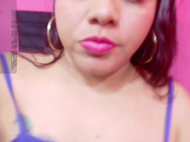 Rizantella's BongaCams show and profile