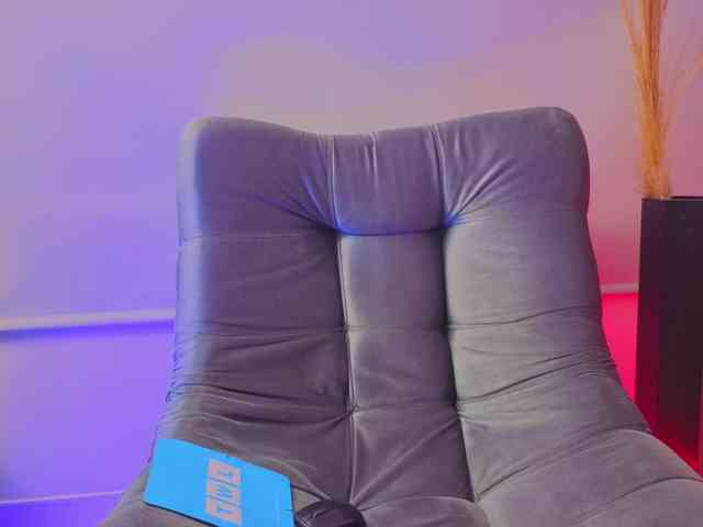 AMYCASTILLO AMYCASTILLO