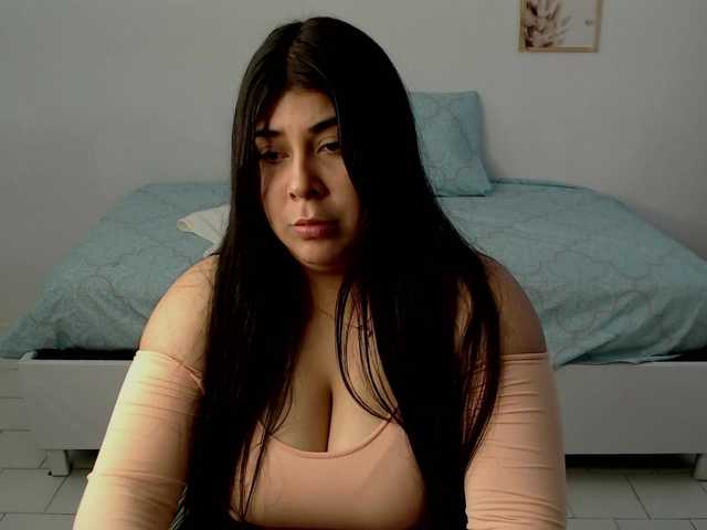 KITTI-SUSY's BongaCams show and profile