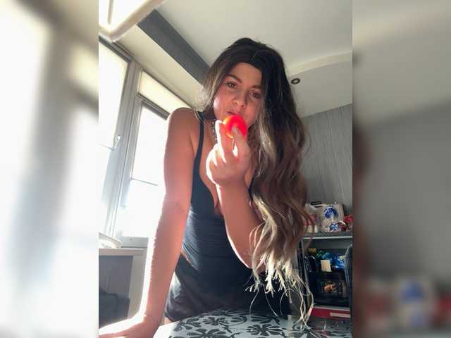 ProseccoMood's BongaCams show and profile