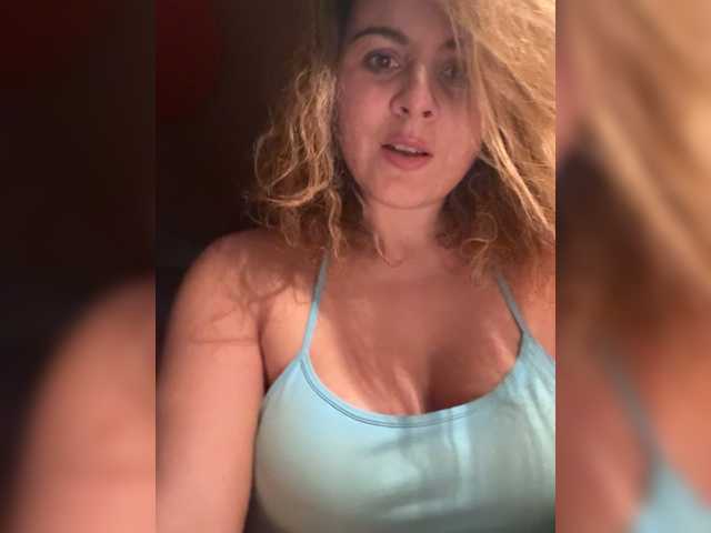 ProseccoMood's BongaCams show and profile