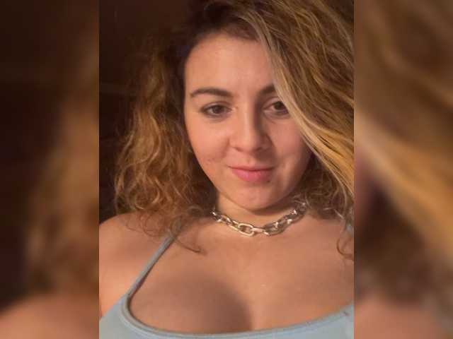 ProseccoMood's BongaCams show and profile