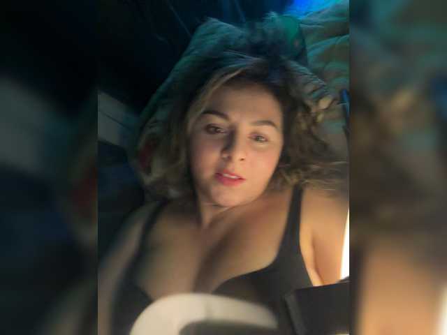 ProseccoMood's BongaCams show and profile