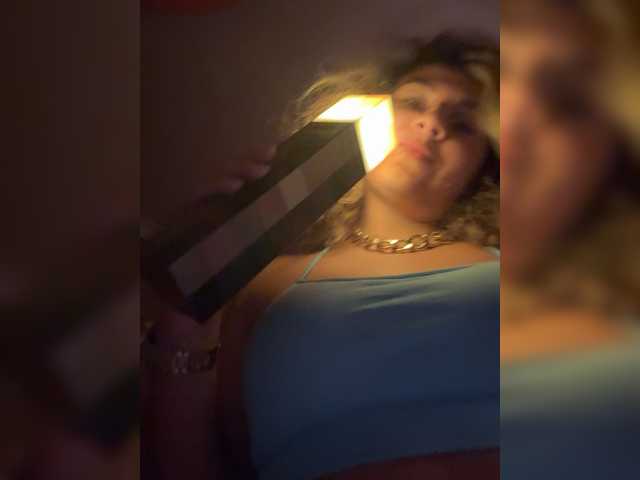 ProseccoMood – webcam model profile photo