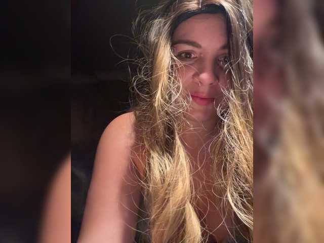 ProseccoMood – webcam model profile photo