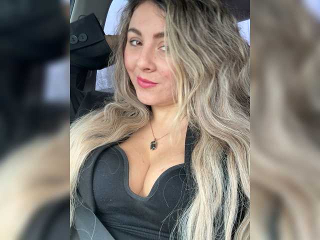 ProseccoMood's BongaCams show and profile