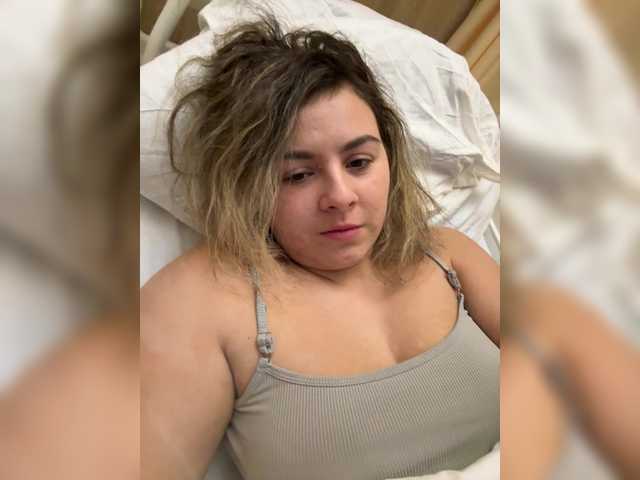 ProseccoMood's BongaCams show and profile