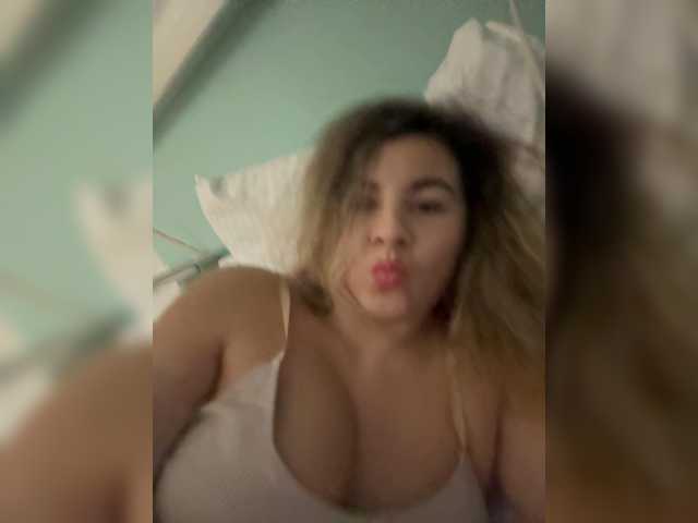 ProseccoMood – webcam model profile photo