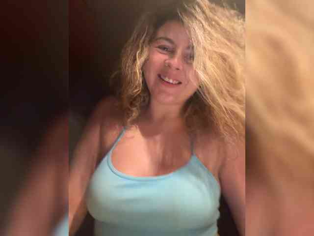 ProseccoMood Live Webcam on BongaCams