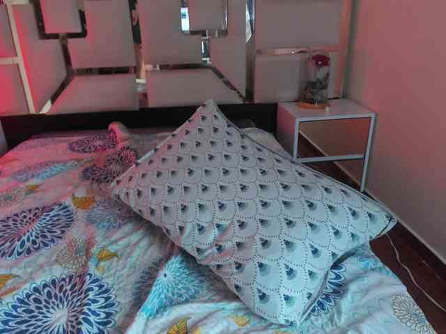 arianna-rioos webcam