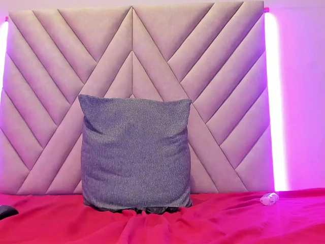 KellyOwen – webcam model profile photo